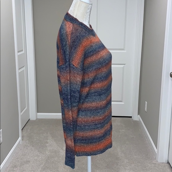 BB Dakota faded denim multi-colored crew neck sweater - Picture 3 of 6